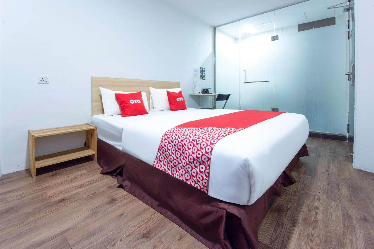 Oyo 90403 North City Hotel Johor Bahru Eksteriør bilde