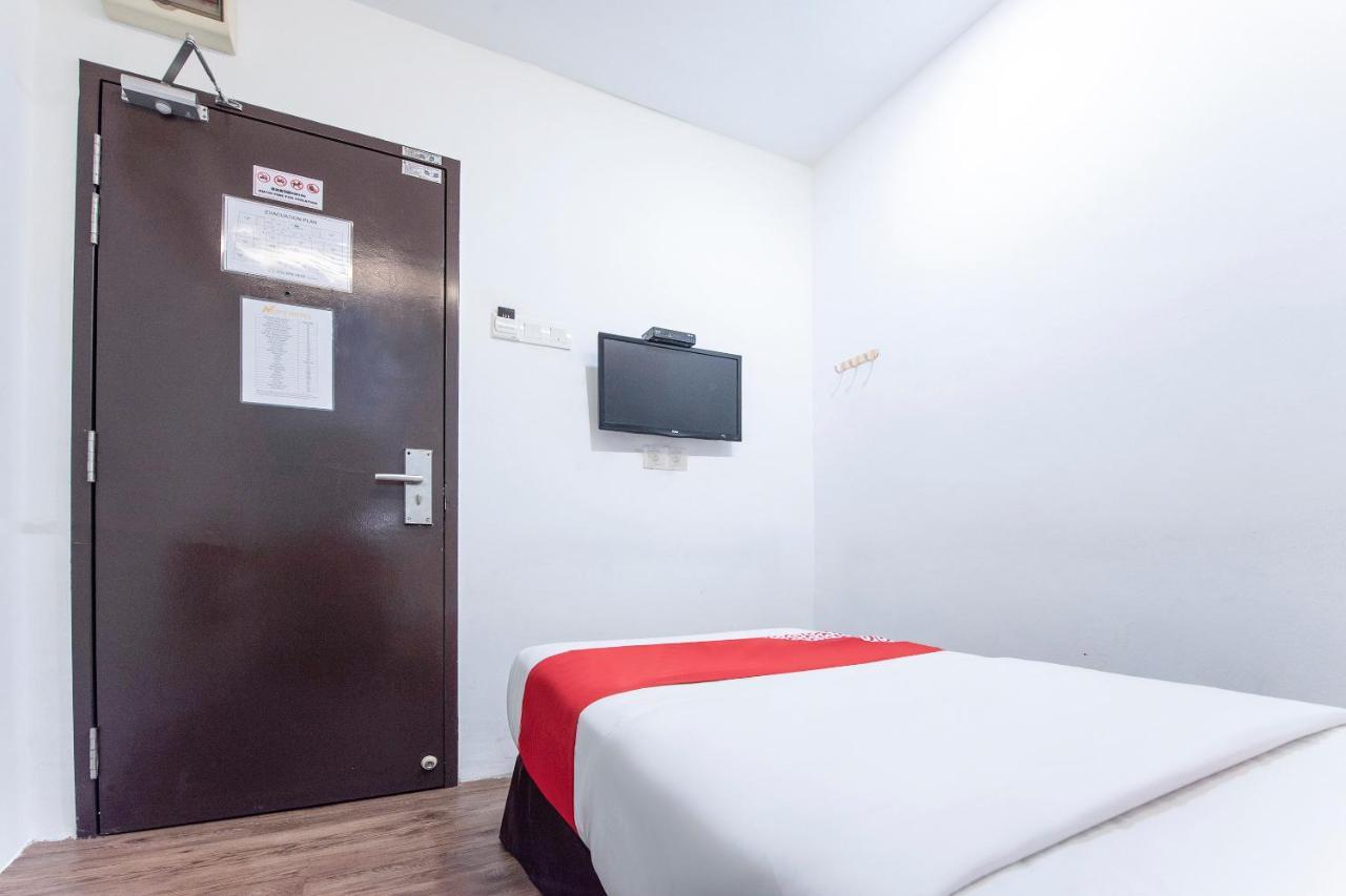 Oyo 90403 North City Hotel Johor Bahru Eksteriør bilde